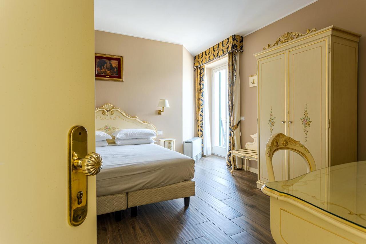Hotel Garni Villa Hadeel Cadenabbia Eksteriør billede